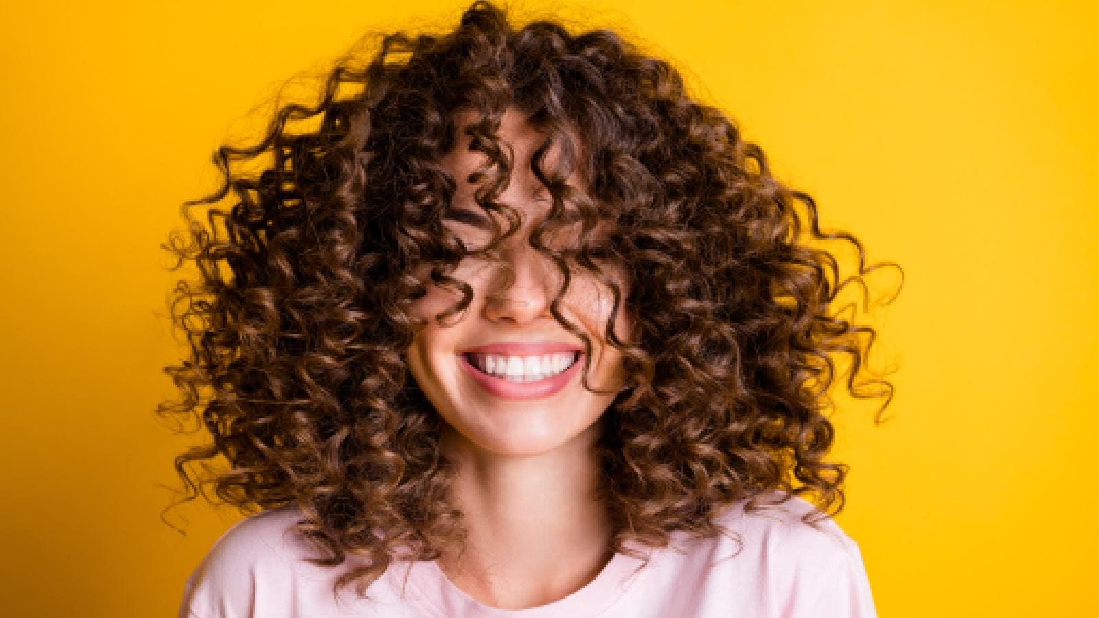 5 best hair creams for curly hair! Get soft and defined curls with the top picks