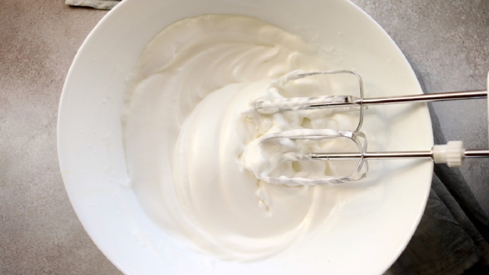 8 healthy substitutes of heavy cream