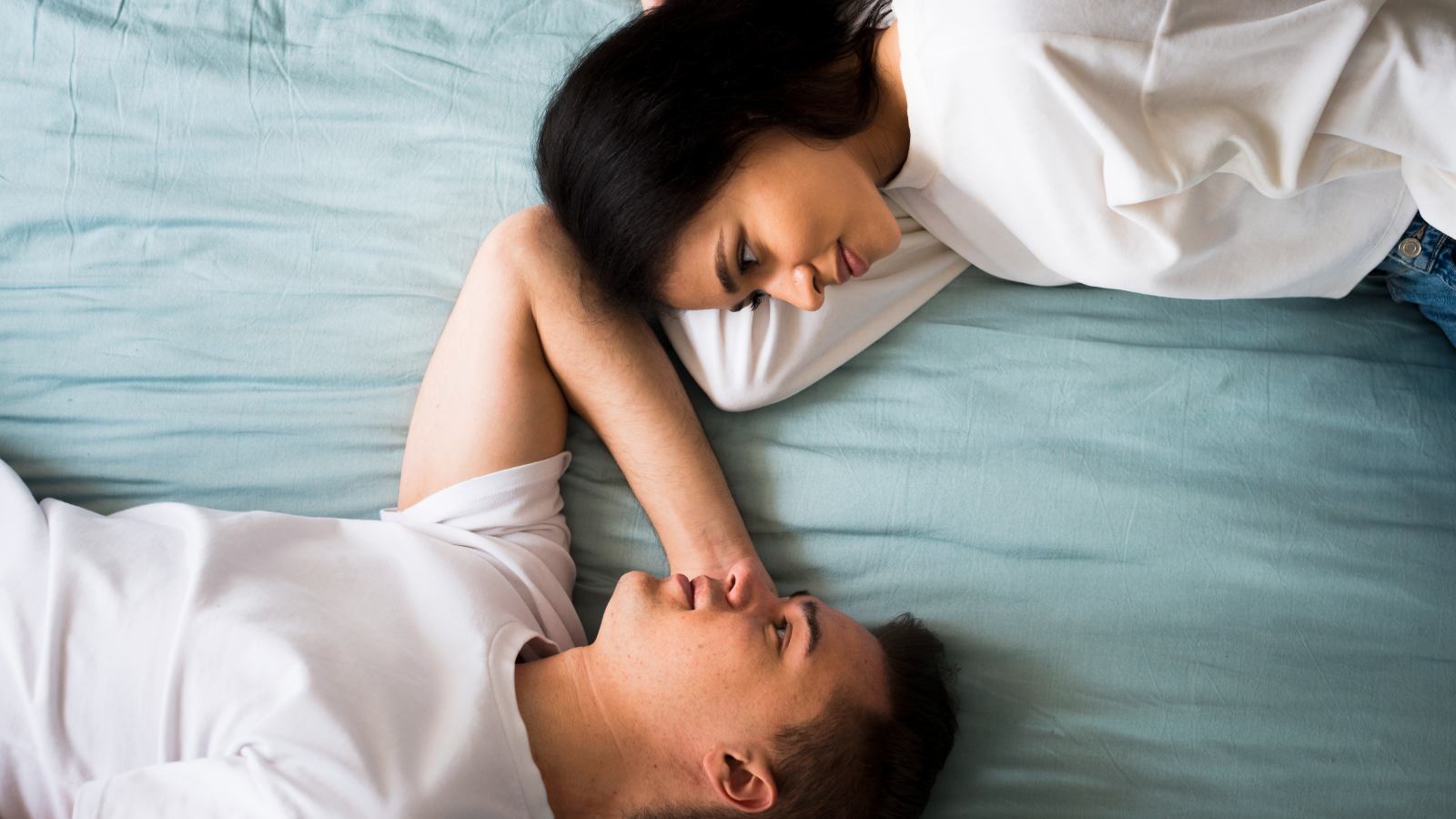 6 tips to enjoy sex despite a tiring day